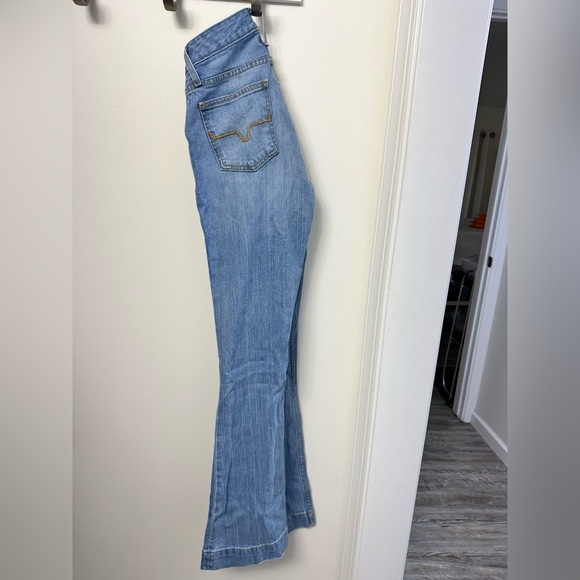 Kimes Ranch Jennifer Light Wash - Picture 1 of 1